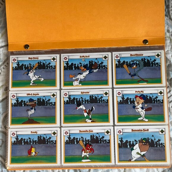 1990 Upper Deck Looney Tunes baseball card set in binders - Picture 3 of 7